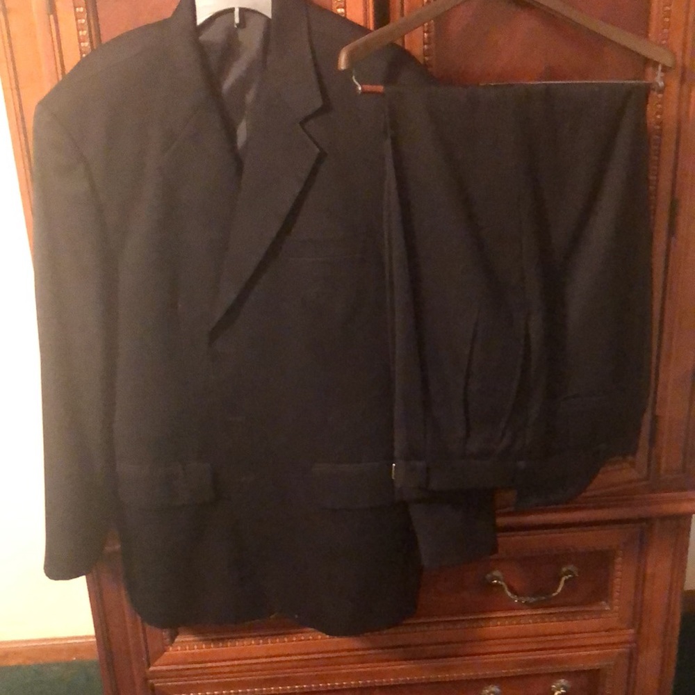 2 Custom Made Men’s Suits Size 40r With 3 Shirts - image 2